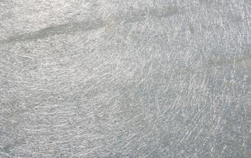 Hirn laminate fibreglass or shingles?